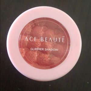 Ace Beautē glimmer shadow “cotton candy”